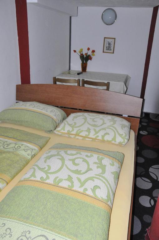 Guest House Mlada Lipa Maribor Room photo